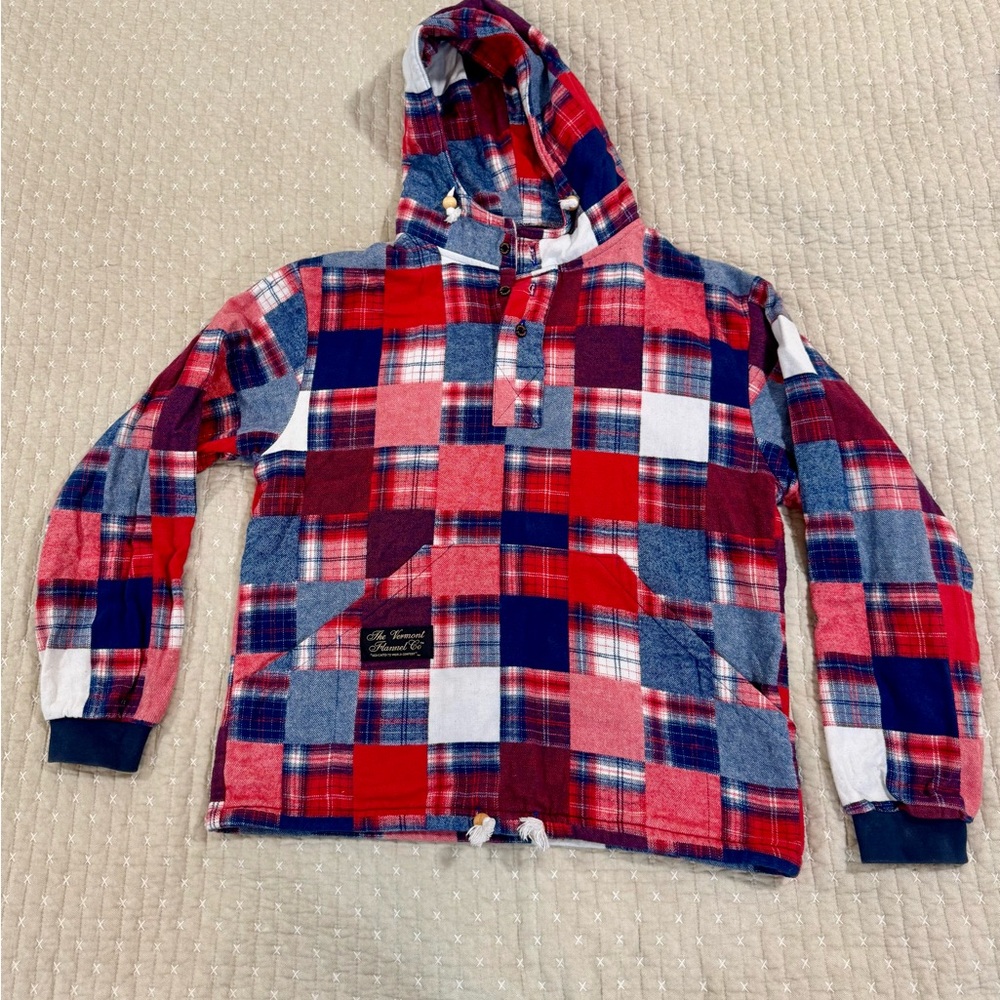 Vermont Flannel Patchwork Hoodie Pullover Red Blue Plaid Cozy Outdoor Size S
